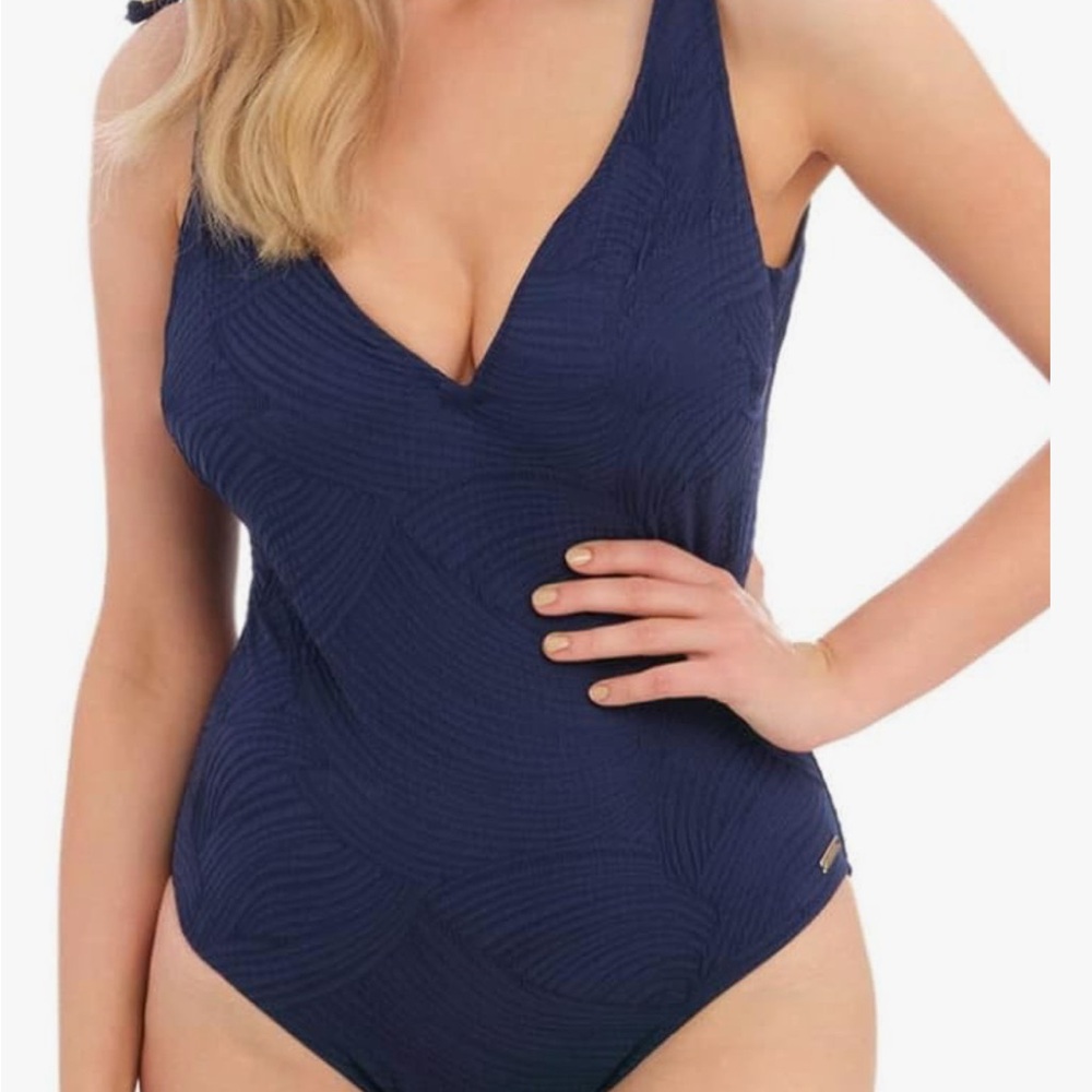 NWT Fantasie Ottawa Underwire Plunge One Piece Swimsuit